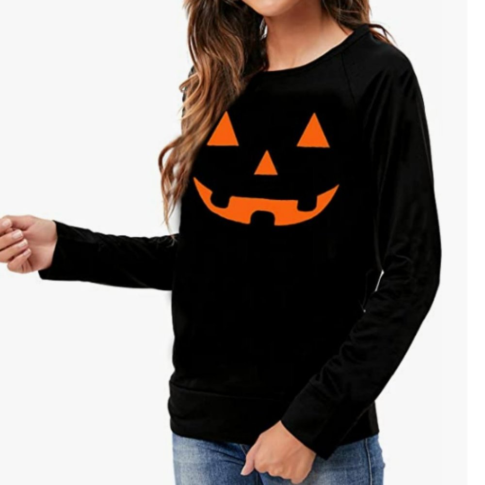 NWT Classic Jet Black Jack 'O Lantern Fleece Lined Long Sleeve Jumper Pullover - Picture 2 of 5